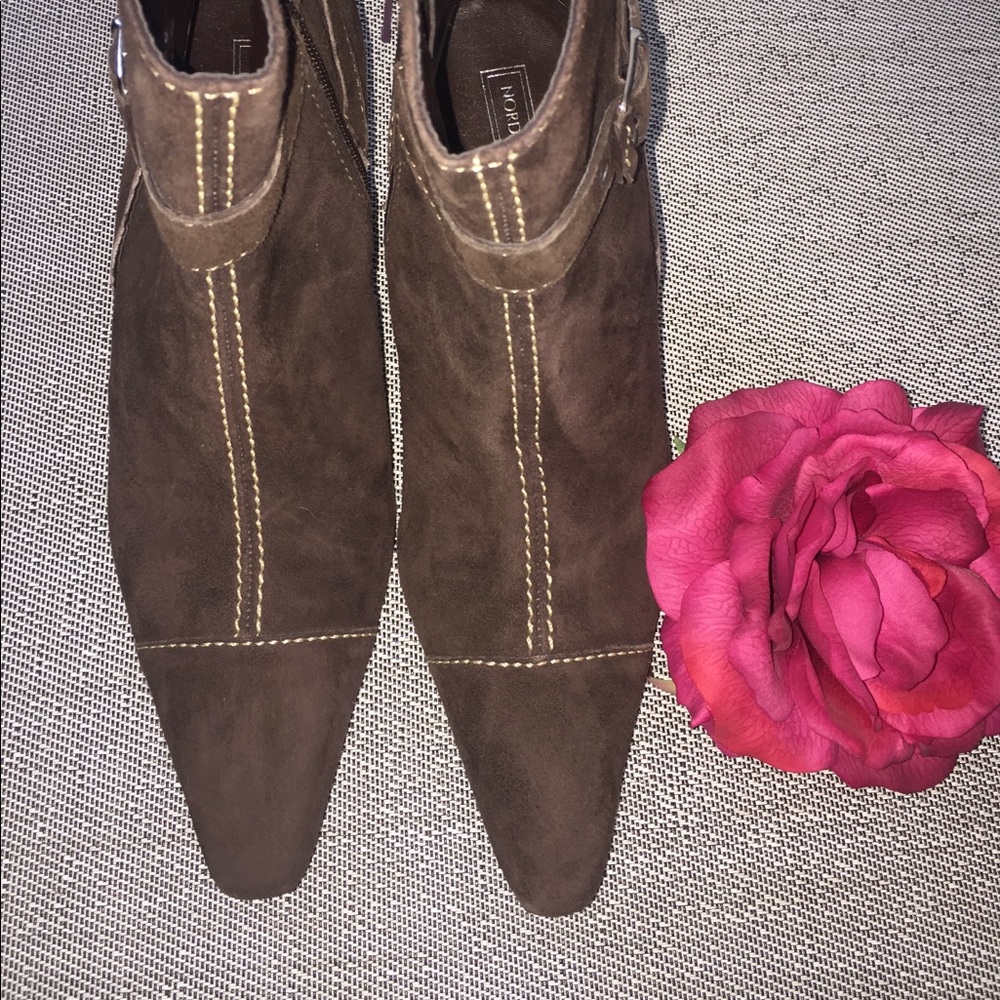 Nordstrom Bootıes - Picture 2 of 7